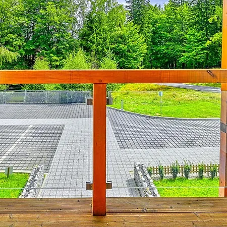 Pod Reglami By Royal Aparts * شكلارسكا بوريبا